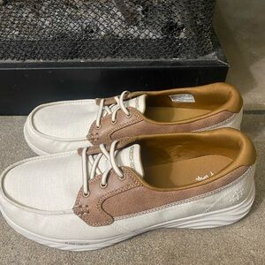 Skechers On The Go Ideal Ola Natural Womens Casual Slip-On  NEW size 11